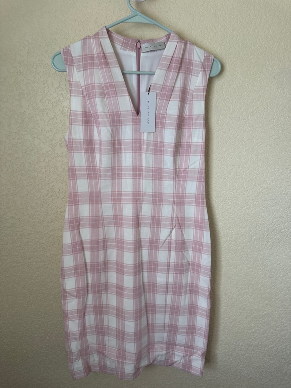 Elie Tahari Pink White Plaid V-Neck Sheath Midi Dress NWT